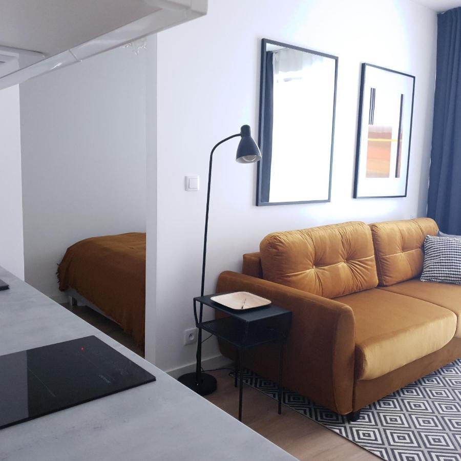 شقة وارسو  في Bit Eccentric With The Balcony المظهر الخارجي الصورة
